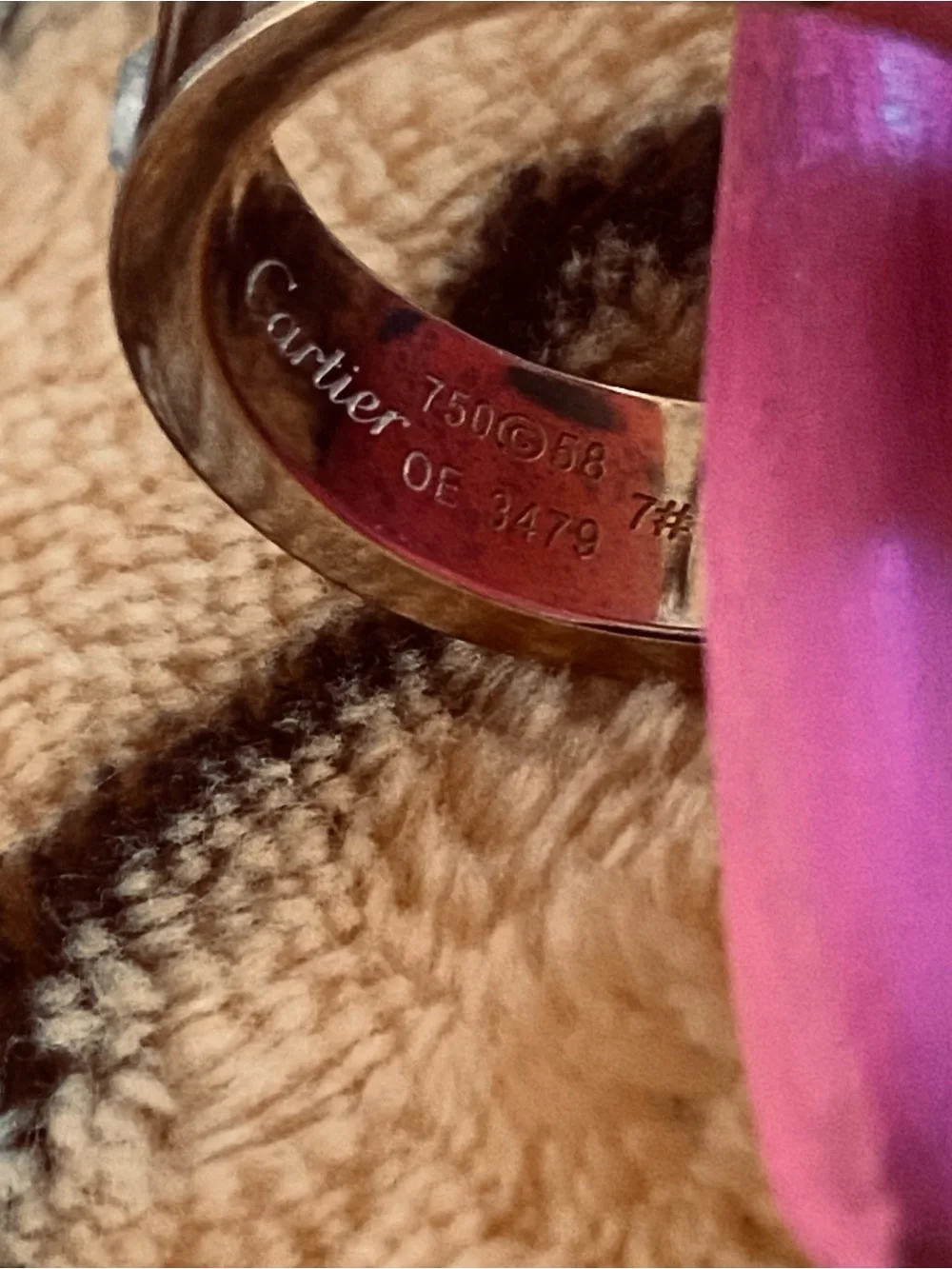 Love Engraved Round two Rings in Gold size 7